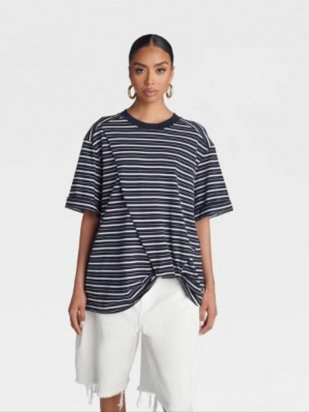 KBB by KAHLANA Women's 'TheAsymmetric Hem Twist T-Shirt' - Navy Blue Striped